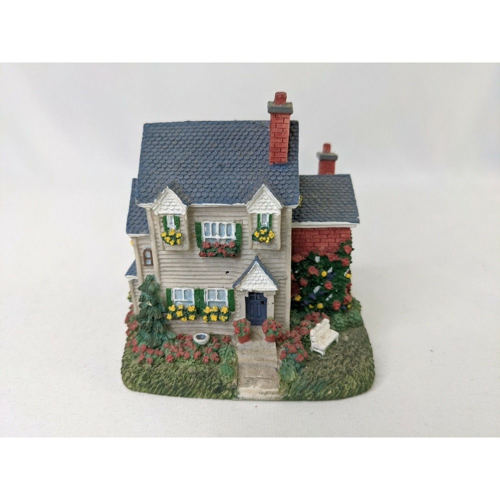 The Stern House Figure‎ International Resources LLC 1999 Building Village